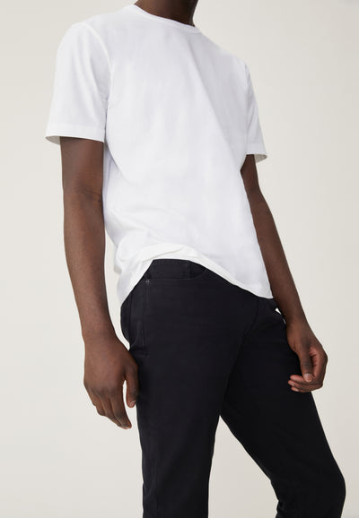 le jean noir loom détail hanches