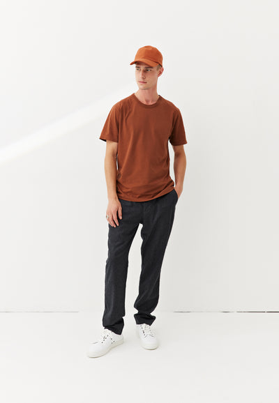 t-shirt coton bio loom terracotta en pied
